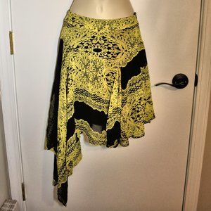 NWOT Forever 21 Assymetrical Black and Yellow Floral Skirt, XS
